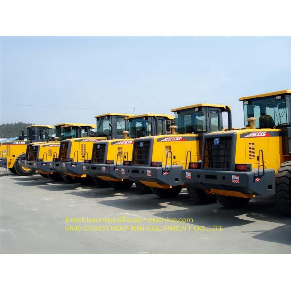Mini Compact Construction Wheel Loader LW300FN 3 Ton With 1.8 CBM Bucket