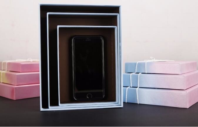 Custom design gradient color luxury paper packaging gift box with lid,Paper Flower Box Florist Bouquet Box Packaging Ros