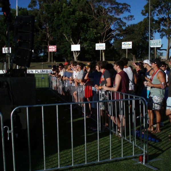 Interlocking Tempory Metal Crowd Control Barrier Fence Galvanized