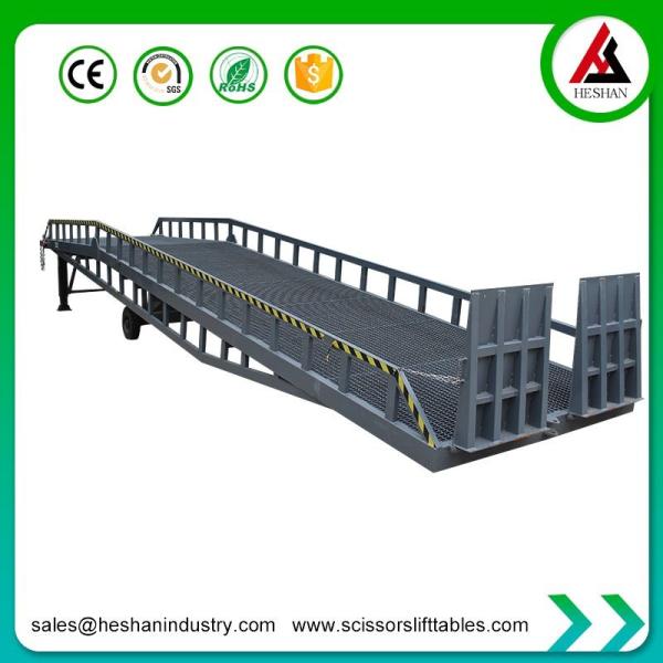Quality 12 Ton Mobile Loading Dock Equipment Warehouse Loading Dock Hydraulic Ramp for sale