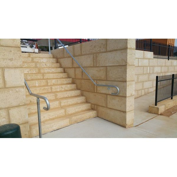 Black Rustproof Tubular Fence Panels , 2.1m High Tubular Security Fencing