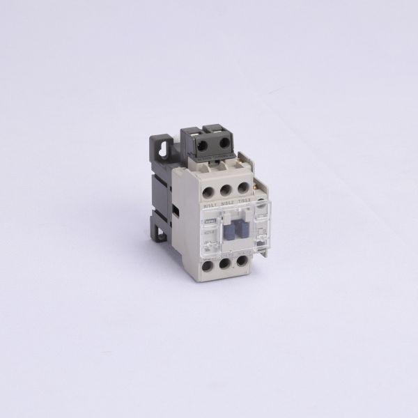 GMC Magnetic AC/DC Contactor Switch UKC(D)1-9A,12A,18A,22A 220V~690V 1NO 1NC Optional Accessories