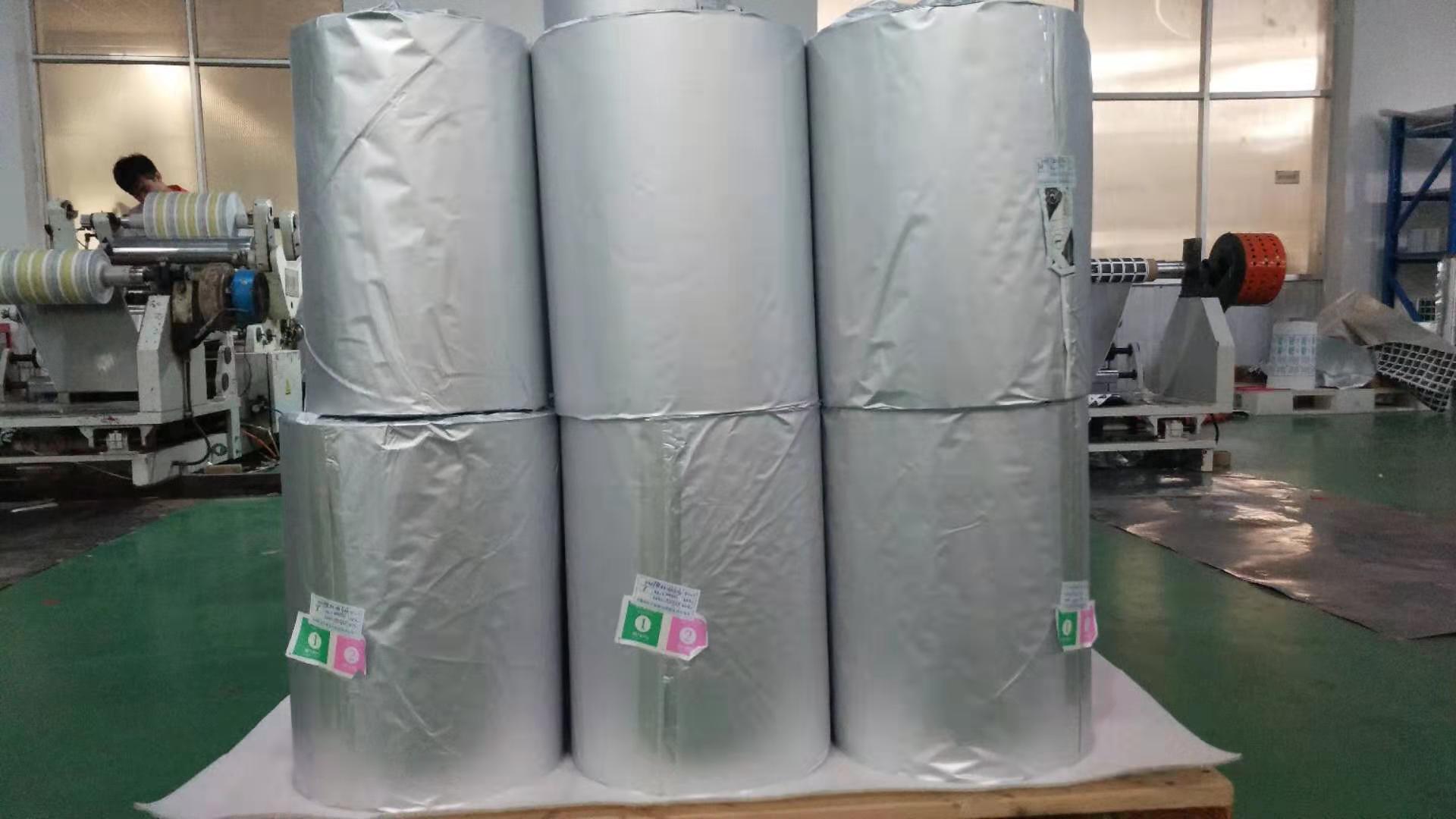 Custom Printed PE Coated Paper Roll Film for Brown Pepper Salt Stick Thickness And Customized