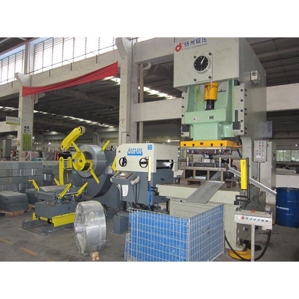 Heavy Material Rack Steel Coil Uncoiler Receiving Equipment Fully Automatic Control System