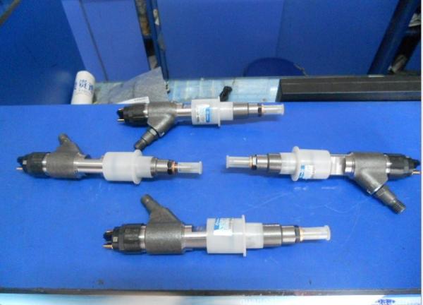 Quality Foton cummins ISF2.8/ISF3.8 injector 4947582 5283275 for sale