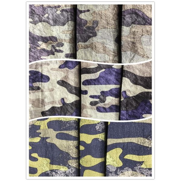 Retro Camouflage Antique Print Fabric Bright Complex Pattern Structure Close - Fitting