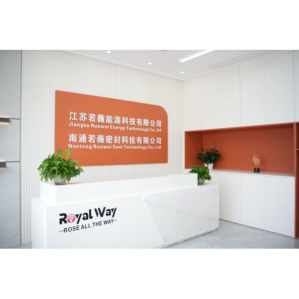 3/8"-5/8" H TYPE OIL RESISTANT GUIBERSON LINE WIPER RUBBER WITH SMOOTH WIPING FOR OIL WIRELINES AND PIPES