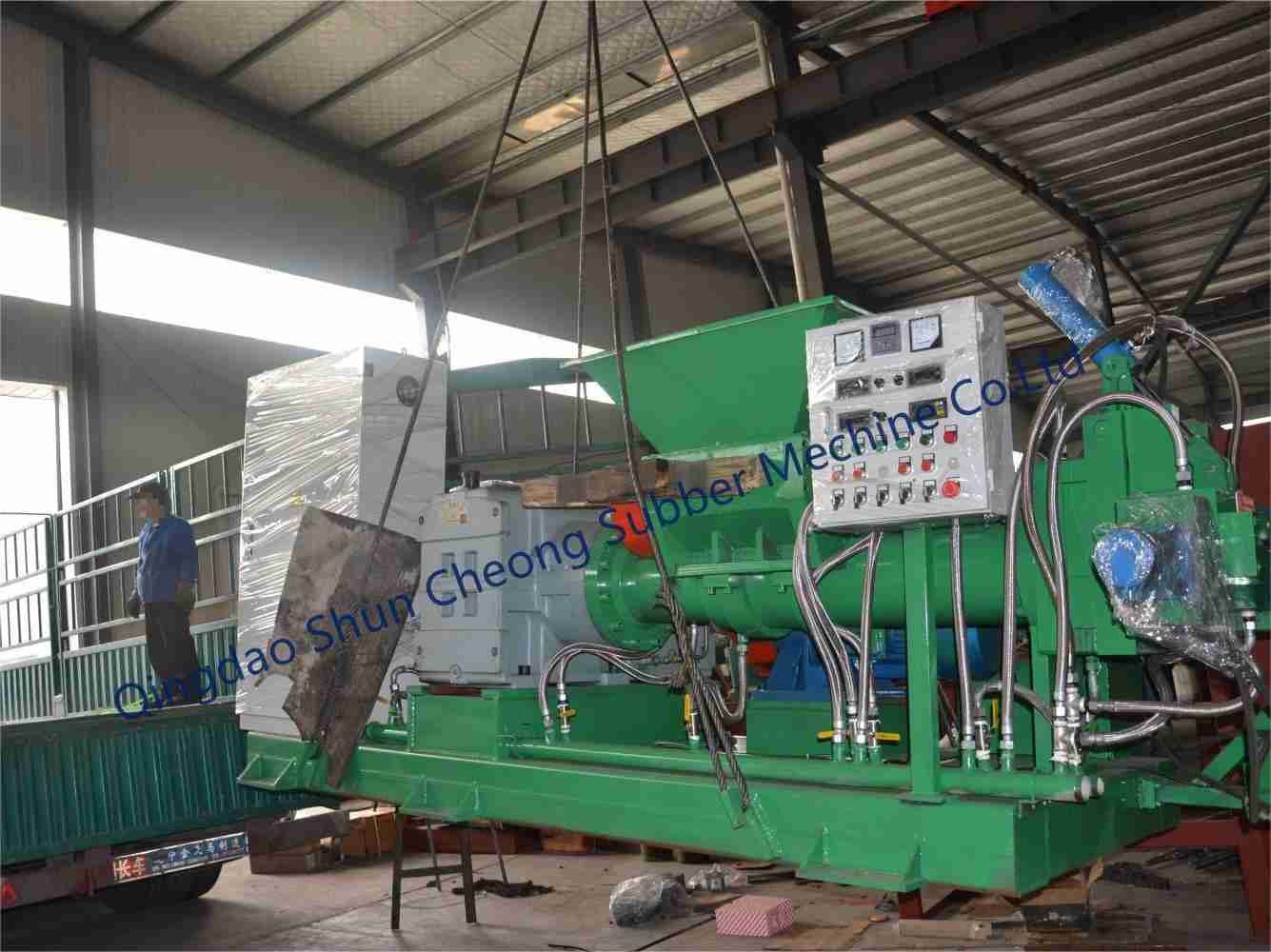 Silicone Rubber Vacuum Hose Machine / Rubber Extruder Machine