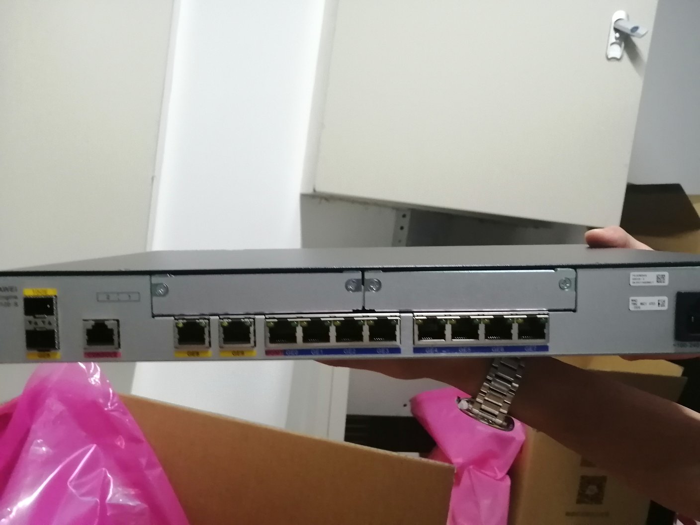 Private Mold AR01SRU3B 3GE WAN 2GE Comb 2 USB 3 DSP Slots Enterprise Routers for VPN
