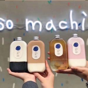 China Disposable Plastic Beverage Bottles PET Juice Bottle 300ml 350ml 400ml With Customized Stickers wholesale