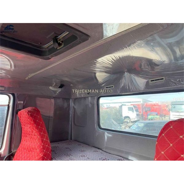 New White Color Sino Howo Prime Mover Truck 420hp Euro 2 Emission Hw76 Cabin