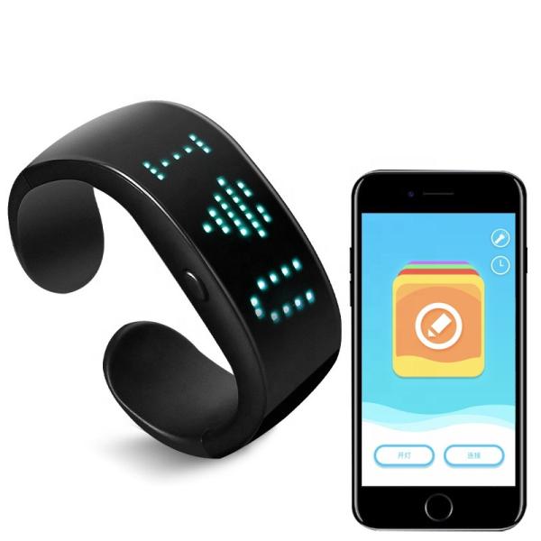 Quality Display Message Remote Control LED Bracelet Bluetooth Editable for sale