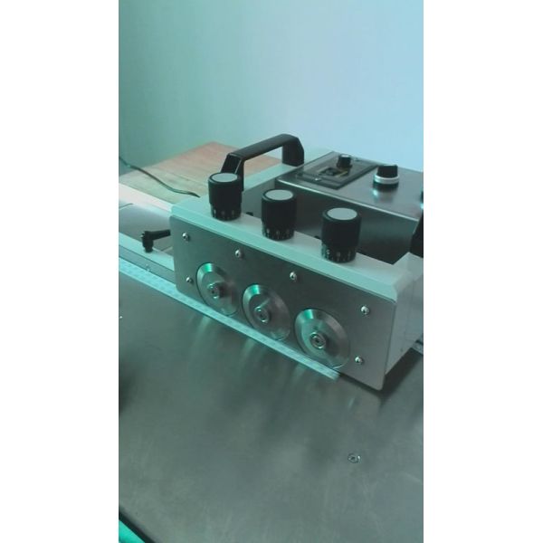 PCB Depaneling Machine For LED Production Line Assembly PCB Separator