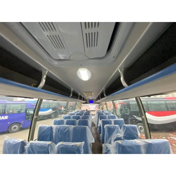 4 6L Engine Capacity Used Bus 57 Seats Front Engine Buses with Seats