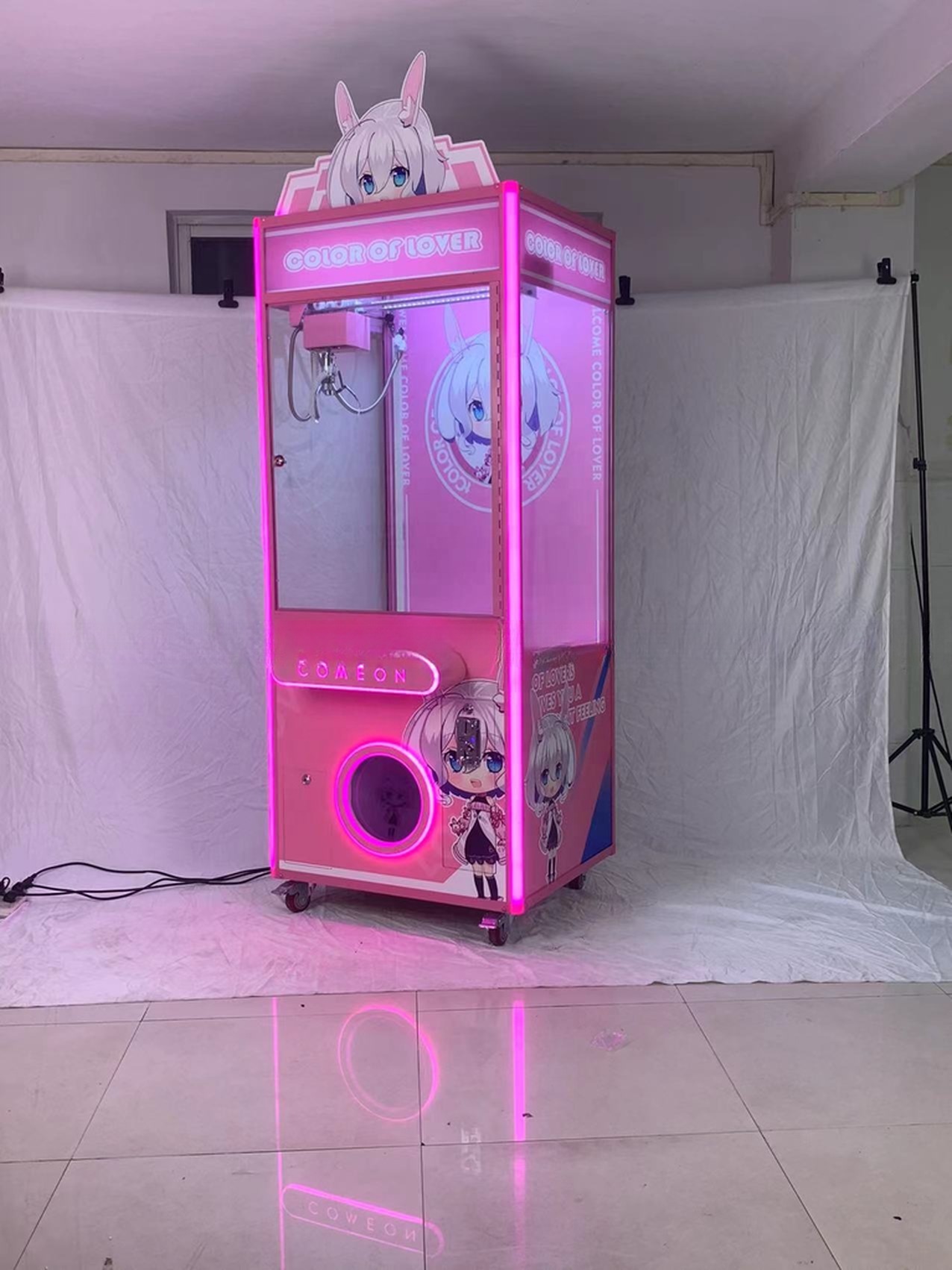 Dreamland Coin Operated Plush Toy Vending Machine Claw Crane Game Machine For shopping mall