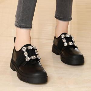 China Round Toe Ladies Flat Loafer Shoes Slip On Type For All Seasons OEM wholesale
