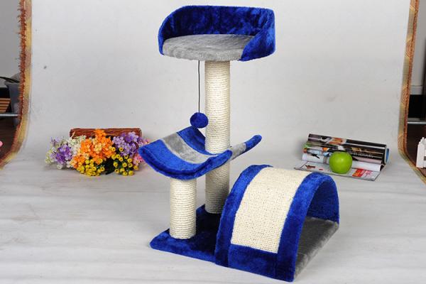 Quality Double Layer Cat Climbing Frame Weight 5.5kg With High Density Platform for sale