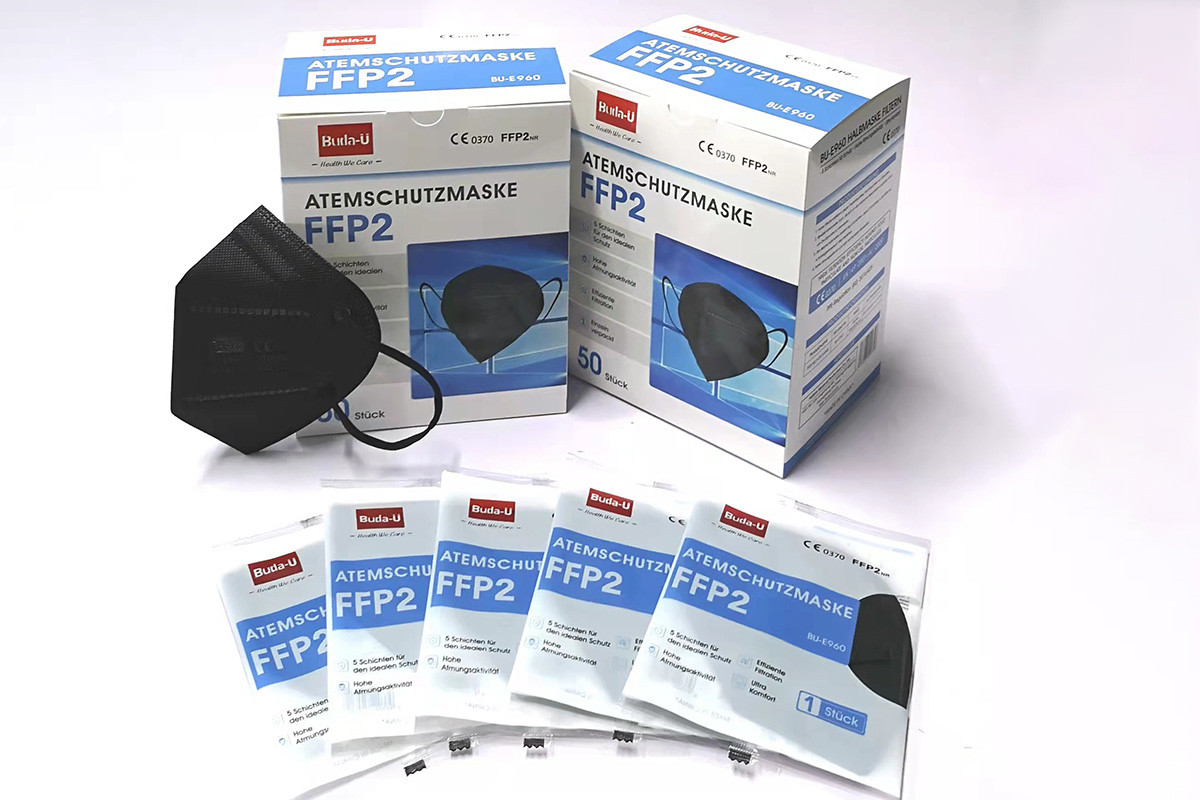 FFP2 Protective Face Mask With CE 0370 , FFP2 Dust Mask With Good Packing Box , Black Color , 50pcs / Box