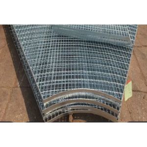 China Carbon Steel Serrated Galvanized Grating 25x3 Serrated Steel Bar Grating on sale