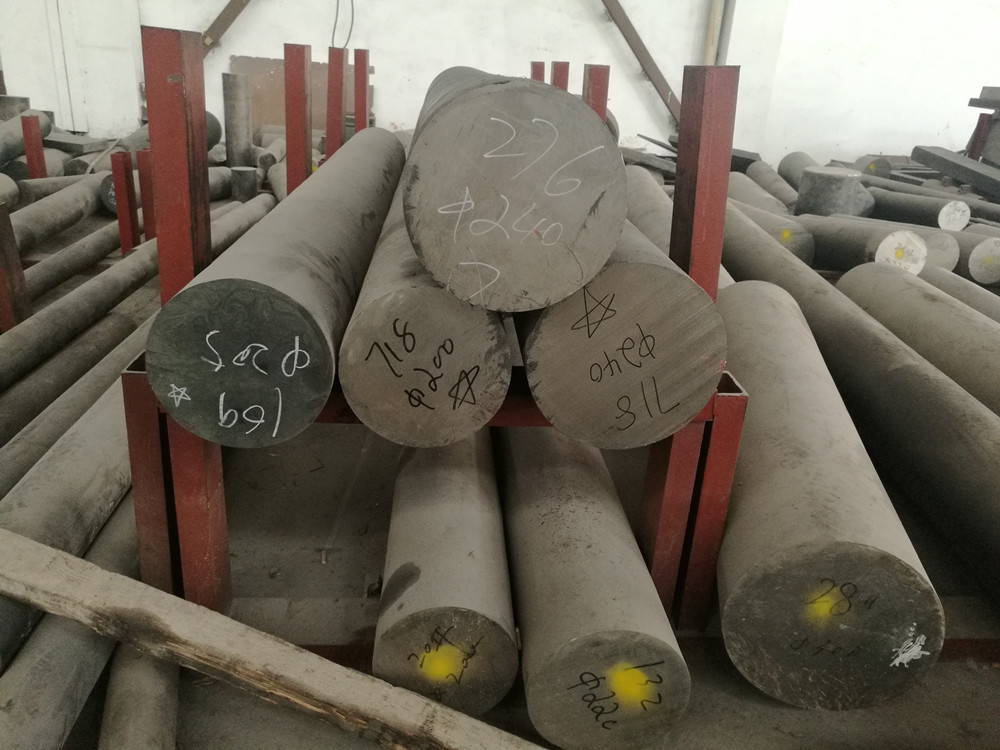 310MoLN (725LN) austenitic stainless steel round bar in stock