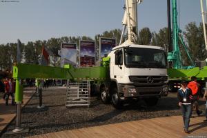 China Heavy Duty Concrete Pump Truck With 52m / 56m Boom Isuzu CYH51Y wholesale