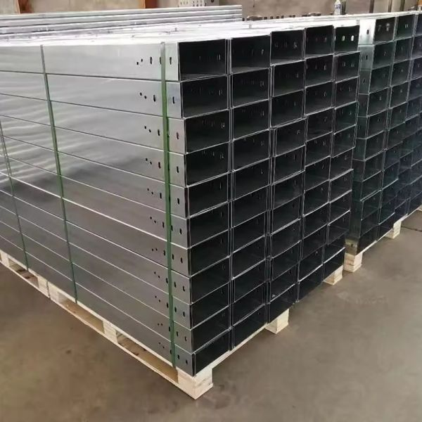 Steel Channel Cable Tray Customizable Height For Electrical Wiring Management