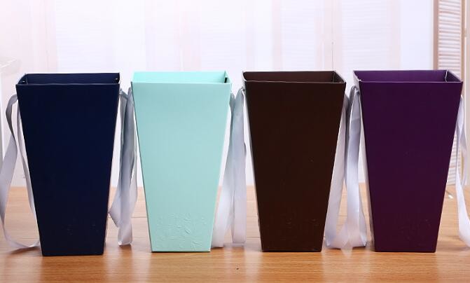 Custom design gradient color luxury paper packaging gift box with lid,Paper Flower Box Florist Bouquet Box Packaging Ros