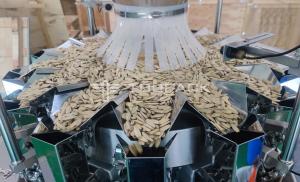 Vertical Vffs Melon Seeds Weighing Packing Machine Sunflower Seeds Sweet Snacks Bagging Machine
