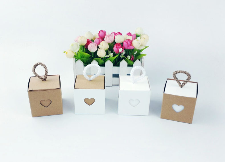 Biodegradable 5.5cm Candy Kraft Paper Favor Boxes With Rope Ring