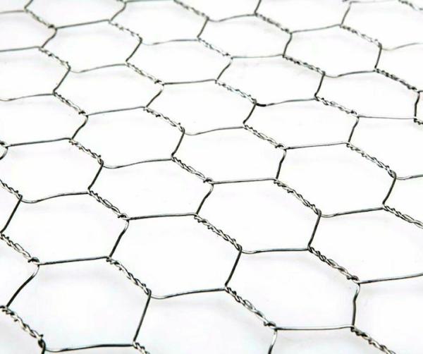Quality HDG Hexagonal Wire Mesh 0.9mm Diameter 1.5m X 100m Chicken Mesh For Plastering for sale