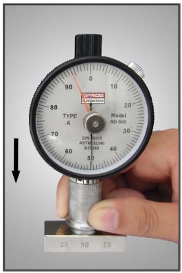 ISO ASTM DIN shore D Durometer Hardness Tester For Measuring Plastics / Silicone Rubber