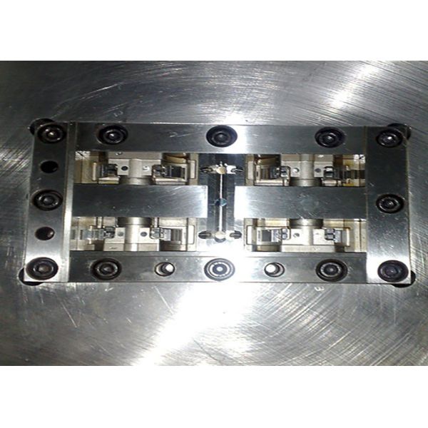 Full Automatic Water Tube Connector Zamak Die Casting