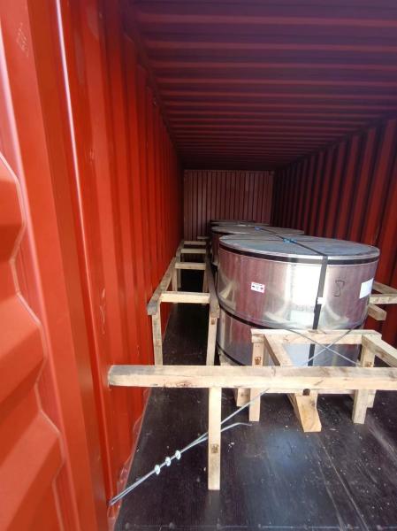 Quality 0.2 - 1.2mm Color Coated Steel Coil With Bright And Smooth Surface for sale