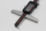 With data output interface，Single Hook , Black Digital Depth Gauge Electronic
