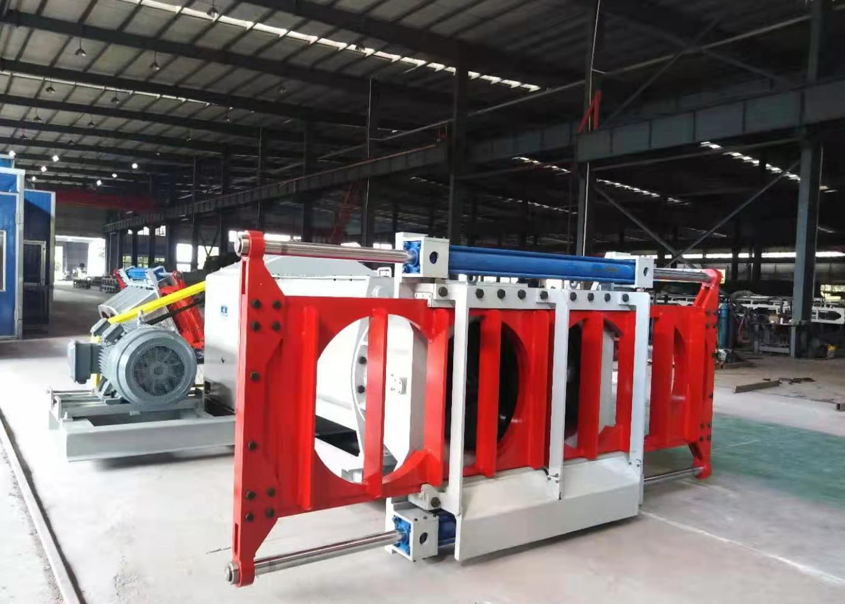 New Type Crusher Mixing Front Grid Mixing Extruding Machinery For Clay Brick Factory