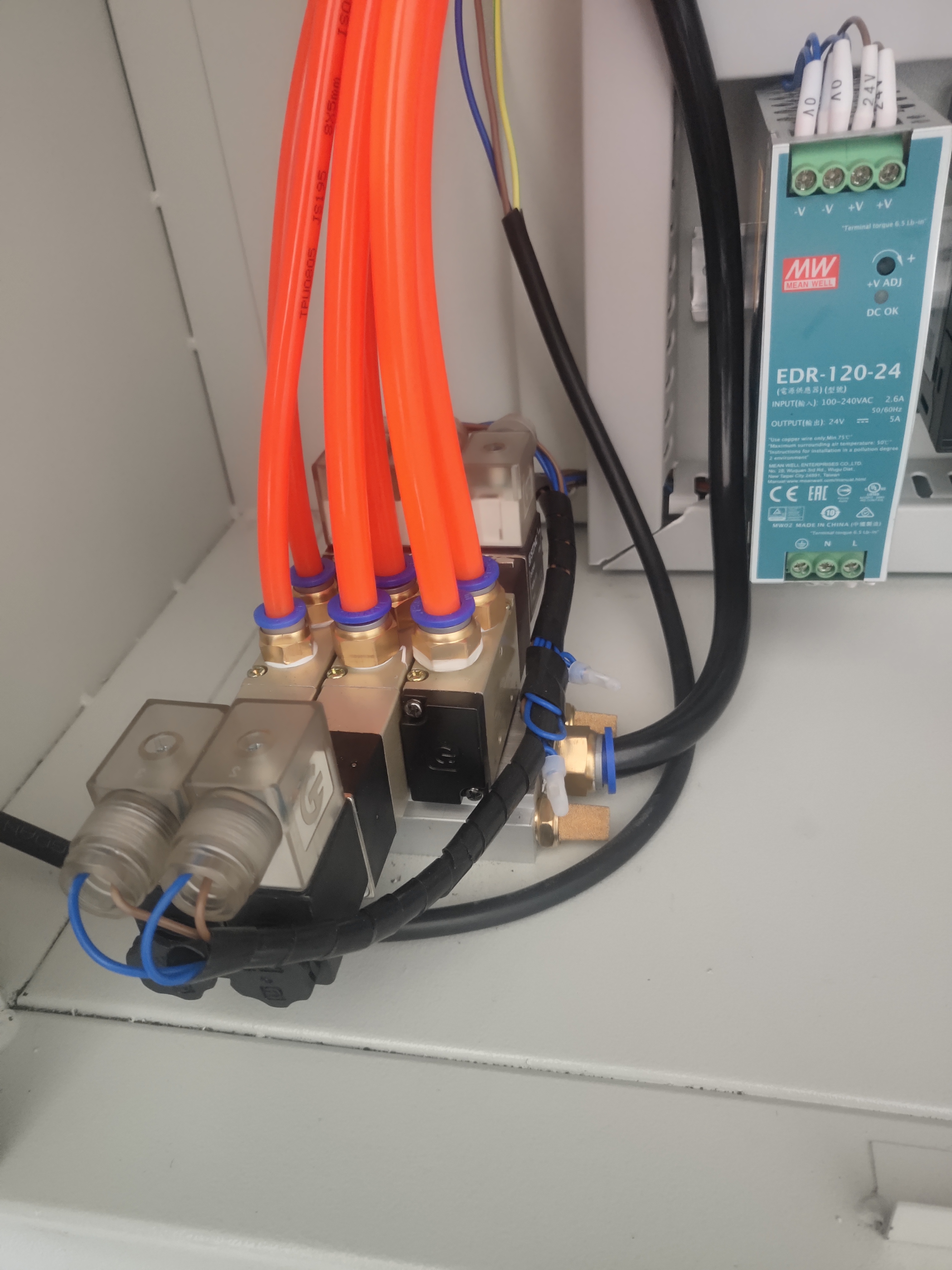 Customized Fixture 500mm/Sec PCB Punching Machine Dual Tables PCB Separator