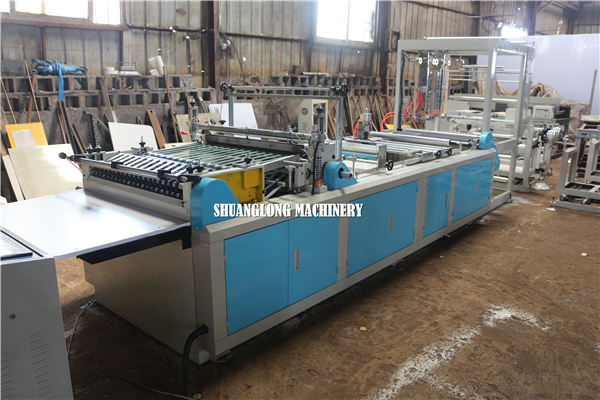 Fully automatic zip lock bag making machine , three side sealing bag making machine