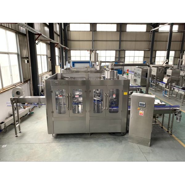 Easy Carbonated Beverage Bottling Equipment Automatic Rinsing Filling Capping
