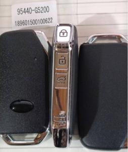 China 433MHz 95440-G5200 3 button 47 Chip Smart Key For Kia Niro wholesale