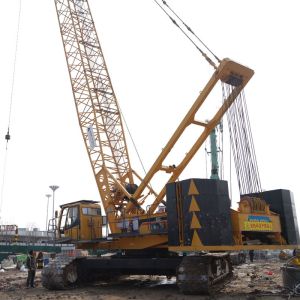 China XGC 300t Crawler Crane 300 Tons Lifting Capacity 100m Radius wholesale