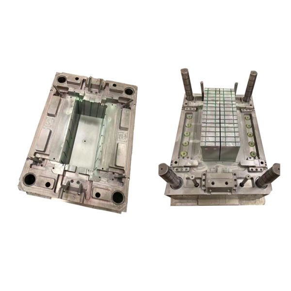 Battery Case Plastic Injection Mold Tooling For Panzer / Armored Vehicle / Car