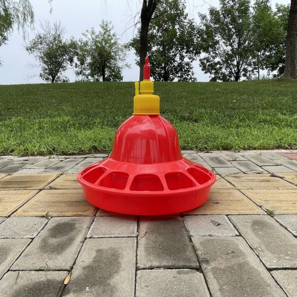 Anti Drip Design Plastic Poultry Drinker Raising Chickens Automatic