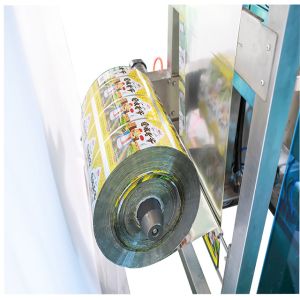 Automatic Vertical Nuts Packing Machine For Nut Measuring Cup