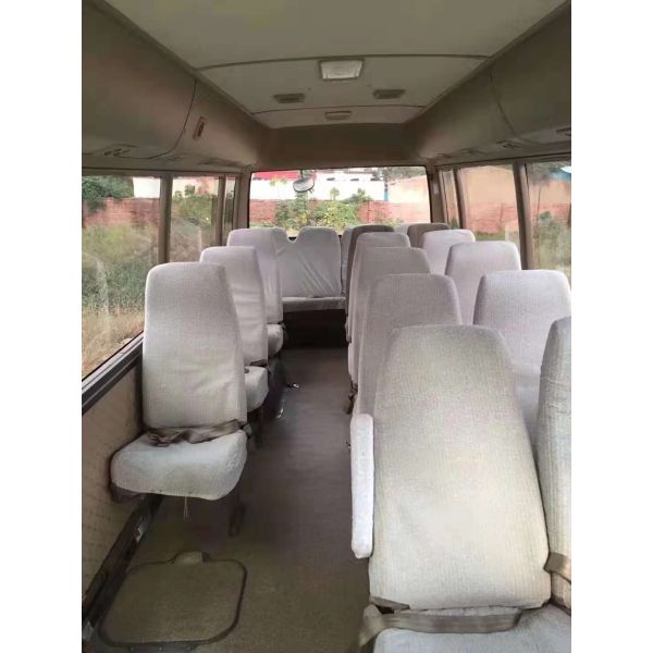 23-29 Seats Used Toyota Coaster Bus With Air Conditioner 2TR Engine