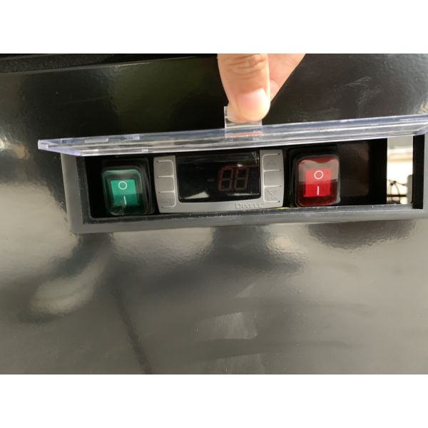 R290 Grab And Go Commercial Fridge Black 2.0m Height Self Contained