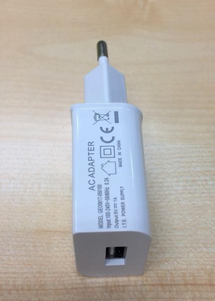 Quality 5V2A Travel EU Plug Wall Mount Charger One Way USB Cell Phone Charger Adapter For Huawei for sale