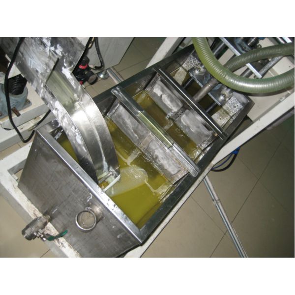 920mm Width UV Curtain Coating Machine 50m/min