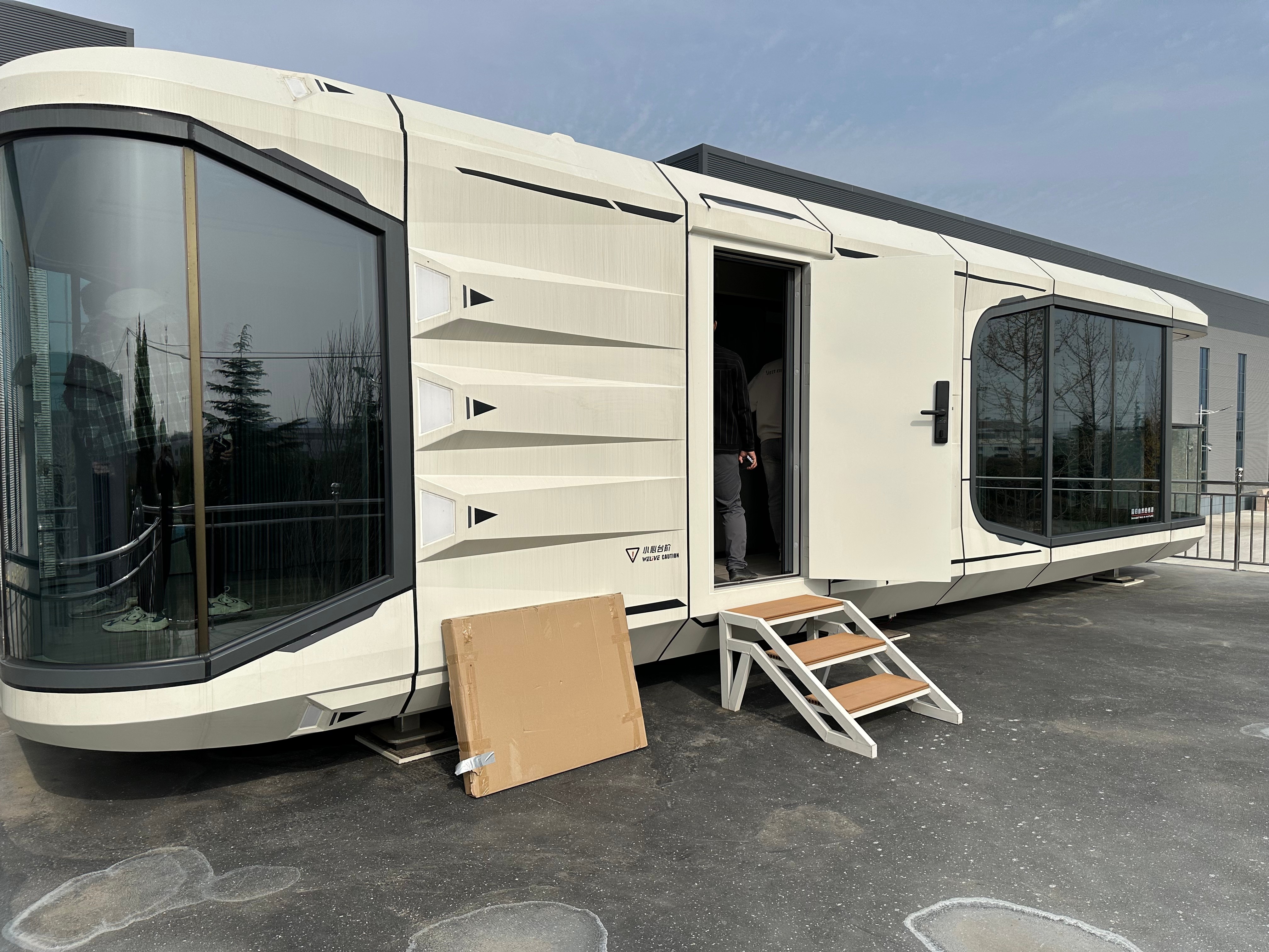 Customized Size Multi-function Intelligent Voice Control Capsule Hotel Tiny Space House for Smart Living
