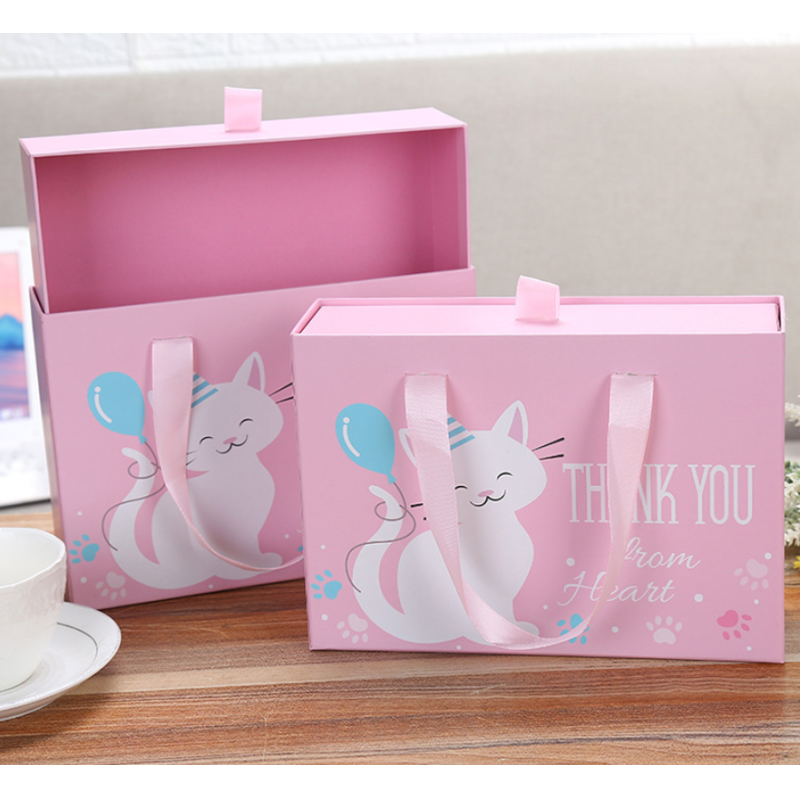 High Smoothness 300 Grams Drawer Gift Box With Ribbon Handle
