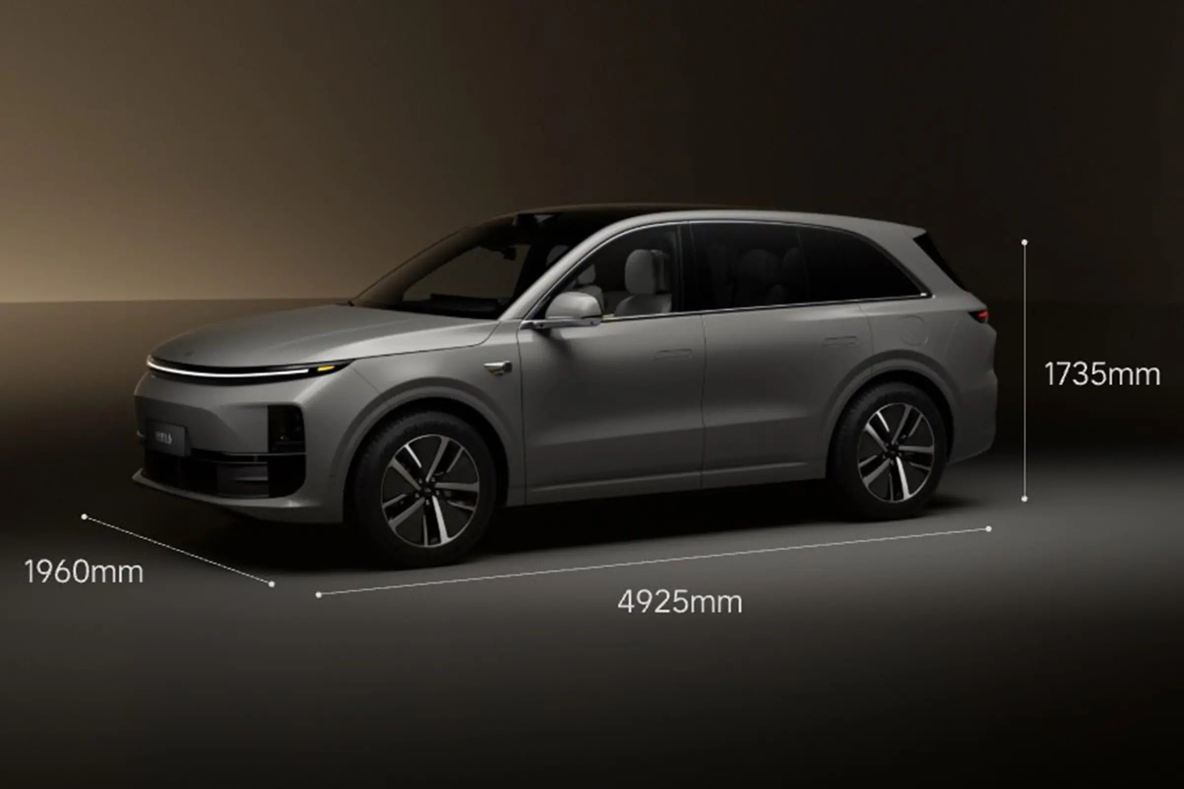 Comfortable Lixiang L6 Electric Car For Country Markets With 1.5T Range Extender And 1390km Range
